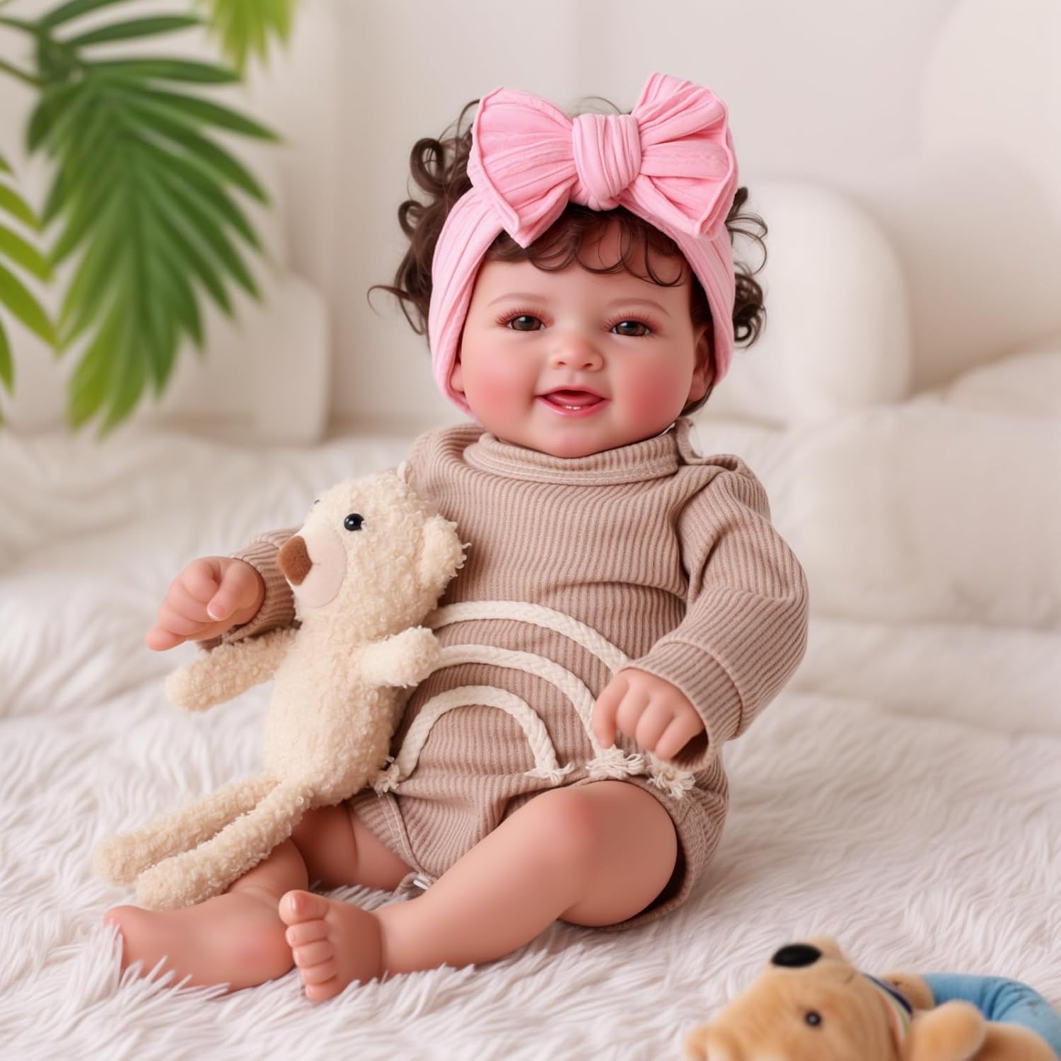 BABESIDE Lifelike Reborn Baby Dolls- Mia, 17 Inch Cute Realistic-Newborn Baby Doll Poseable Real Life Baby Dolls Girls with Gift Box for 3  Year Old